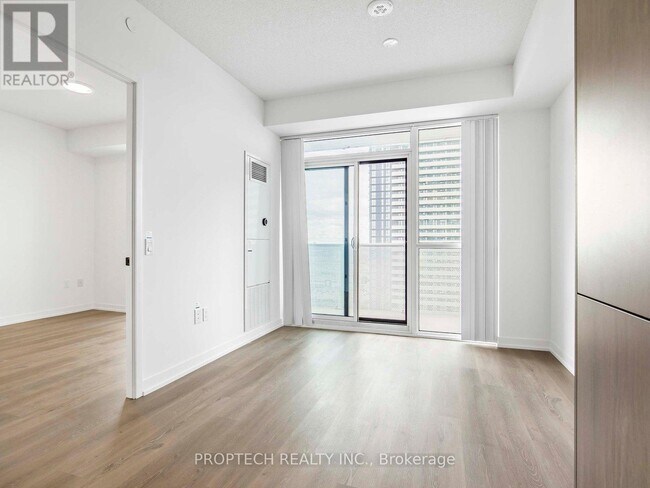 Photo du bâtiment - 28 Interchange Wy