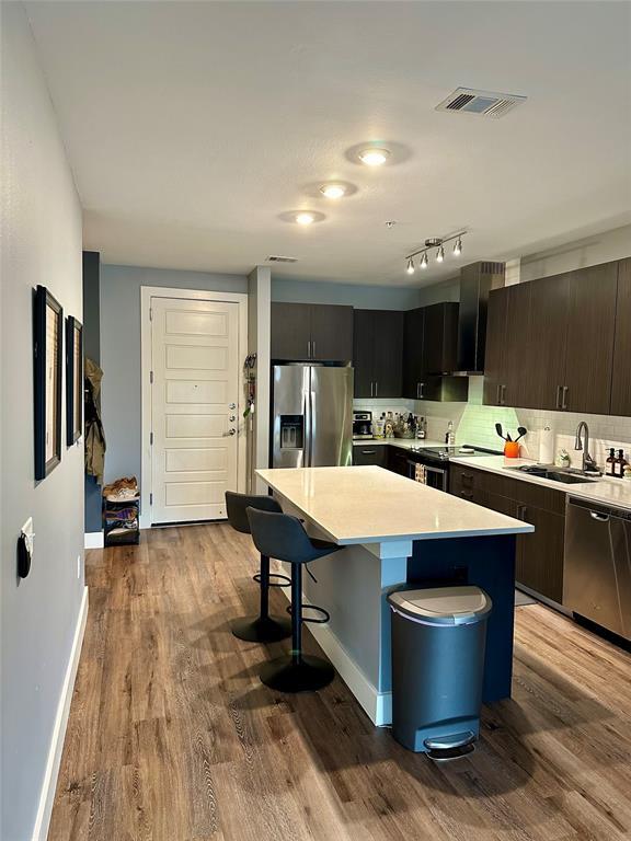 Building Photo - 6444 Burnet Rd