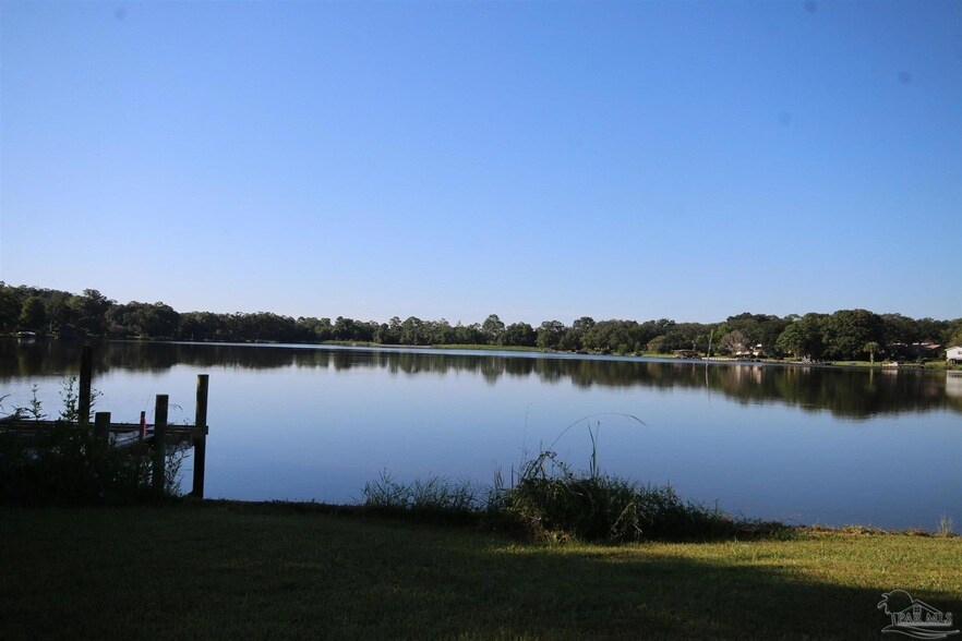 Primary Photo - 6103 E Shore Dr