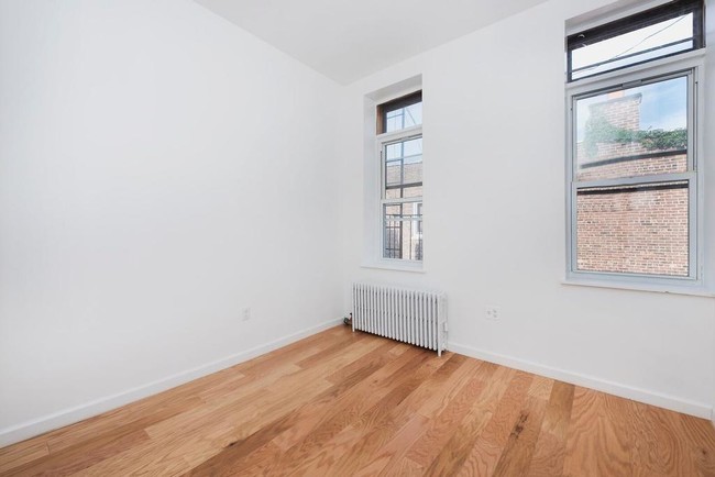 Building Photo - 733 Bushwick Ave