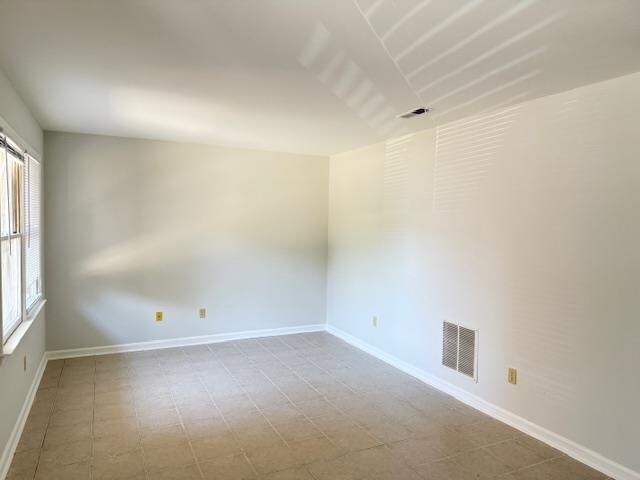 Foto del edificio - 4047 Fairway Dr