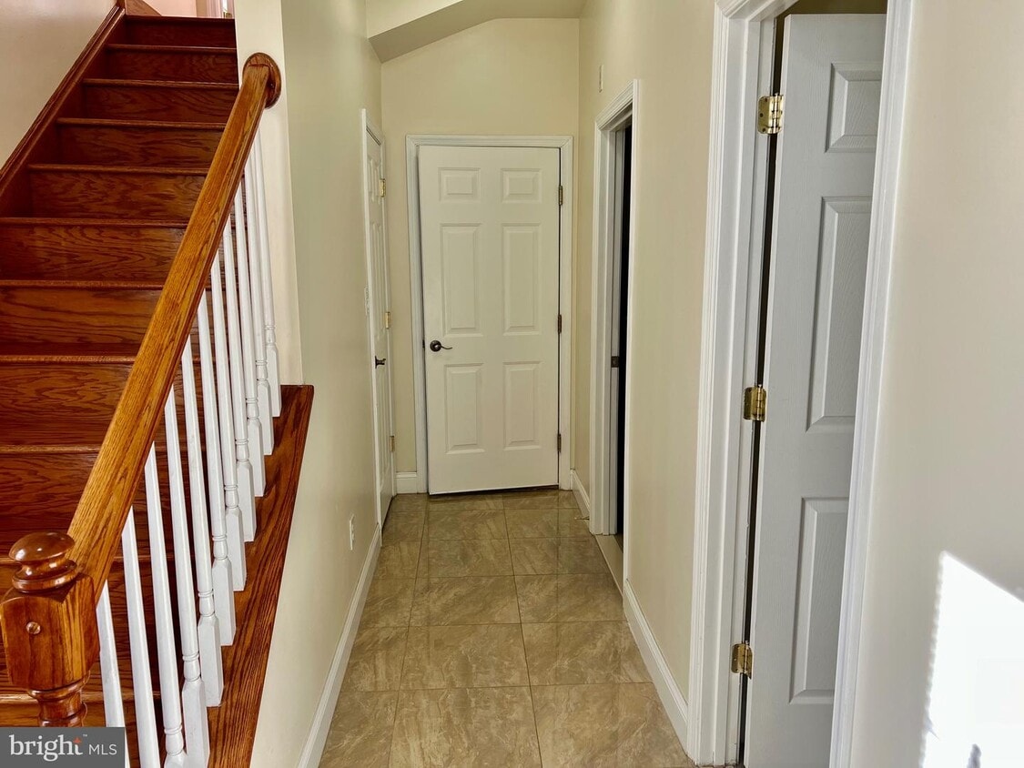 1329 Parish Ave, Claymont, DE 19703 Townhouse for Rent in Claymont