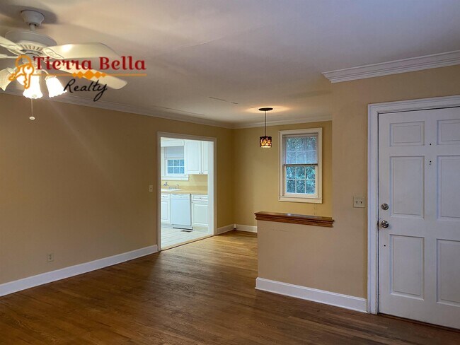 Foto del edificio - 930 S Bonham Rd