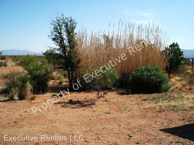 Building Photo - 3 br, 2 bath House - 7655 El Centro