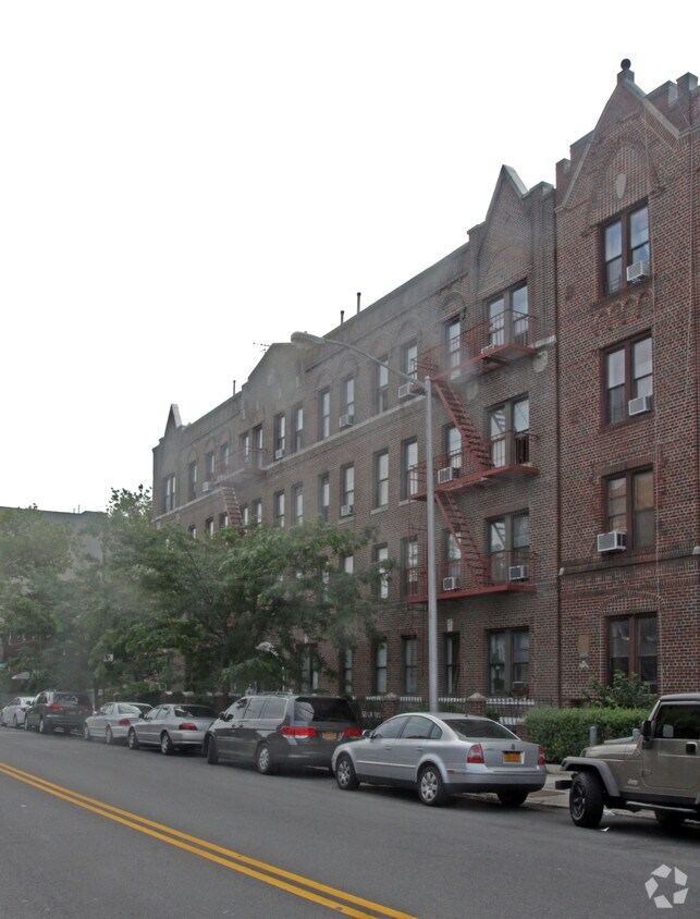 Building Photo - 6401 24th Ave