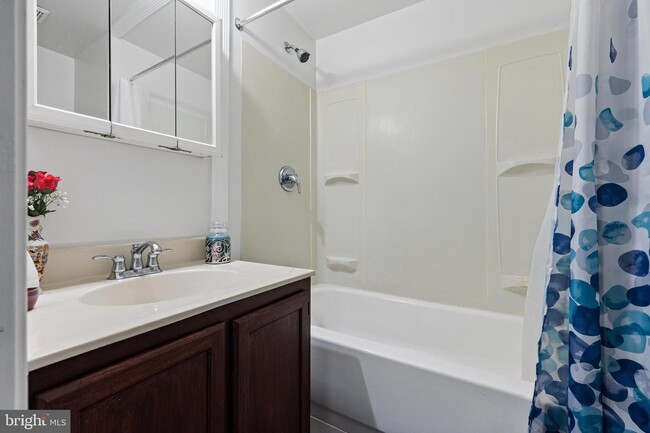 Building Photo - 14580 Truro Parish Ct