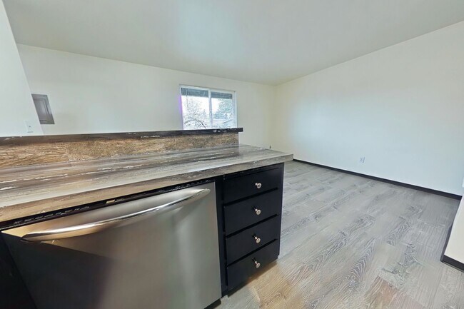 Foto del edificio - 1 Bedroom Apartment ~ Close to Campus ~ Sm...