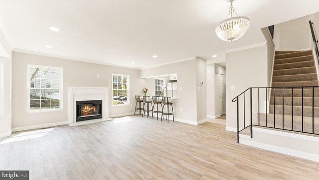 Building Photo - 12168 Springwoods Dr