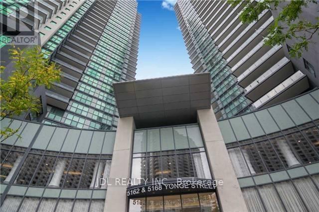 Photo du bâtiment - 5168 Yonge St