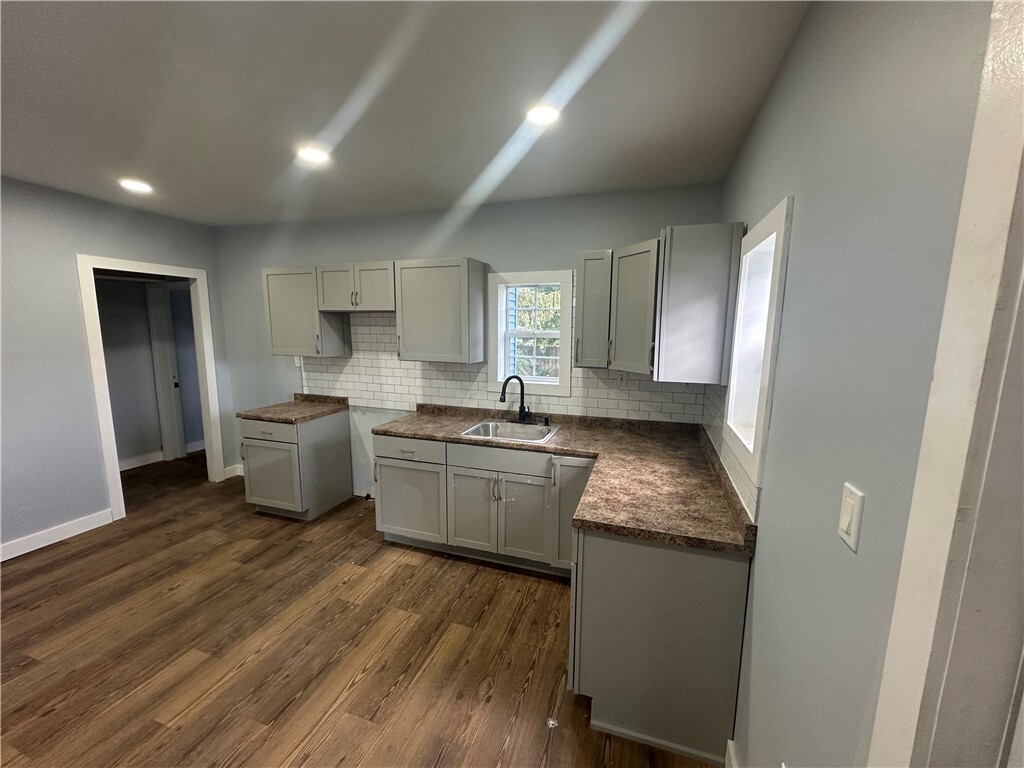 Foto del edificio - 202 Franklin St