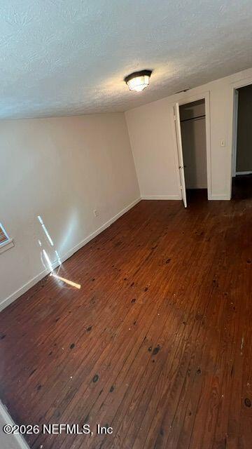 Foto del edificio - 5150 Kingsbury St