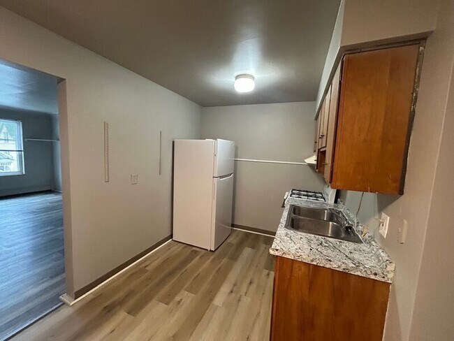 Foto del edificio - 325 Pike St