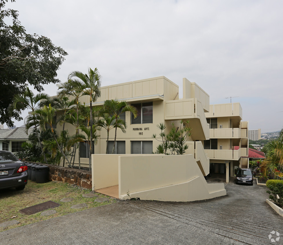 Foto principal - 1812 Puowaina Dr