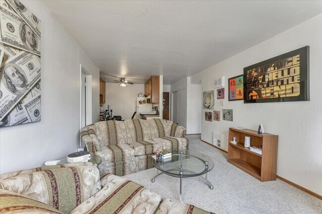 Foto del edificio - 455 Crescent St