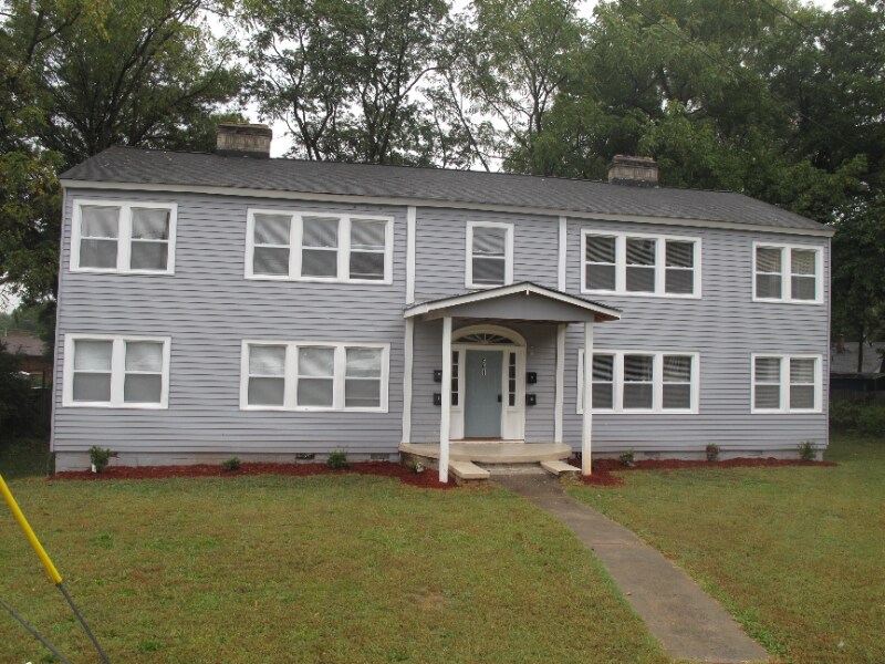 591 Colonial Cir SE Unit 1, Marietta, GA 30060 Room for Rent in