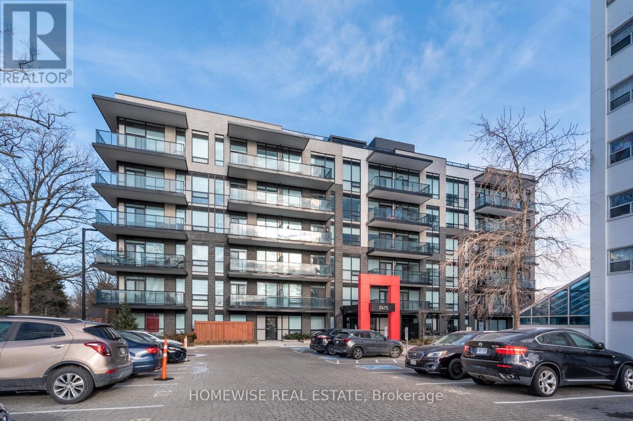 Photo principale - 2475-2475 Hurontario St