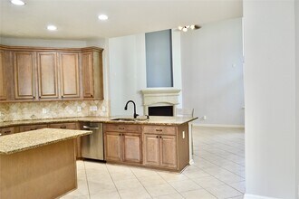 Building Photo - 119 Red Eagle Ct