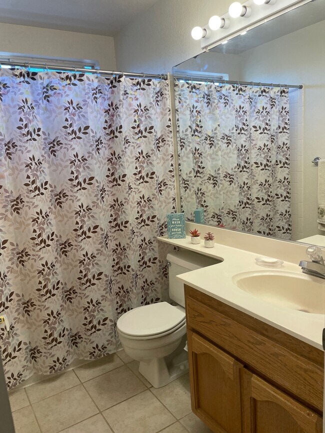 Foto del edificio - 4506 Story Way