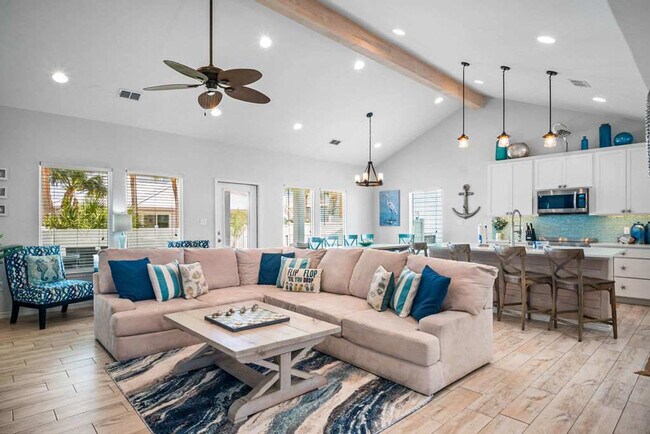 Foto del edificio - 156 Royal Sands Blvd