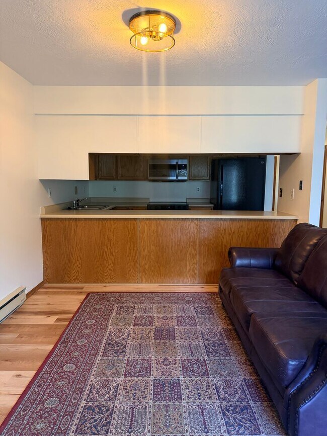 Foto del edificio - Recently updated unit Near Montana State!