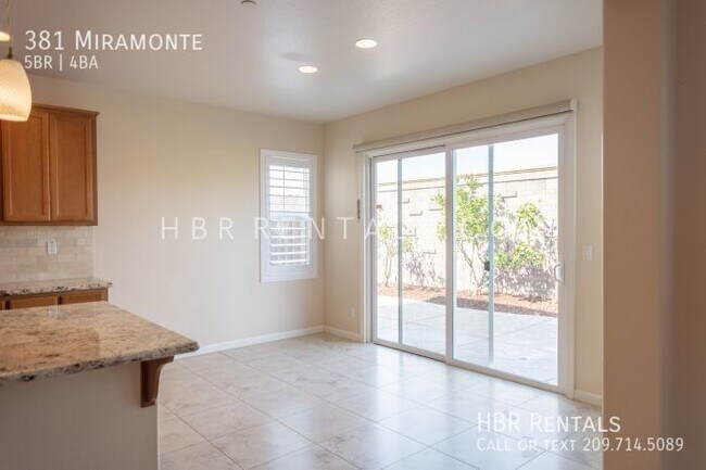 Foto del edificio - 381 Miramonte-