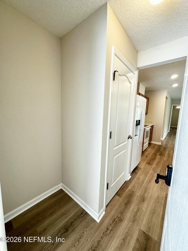 Foto del edificio - 227 Sawmill Landing Dr