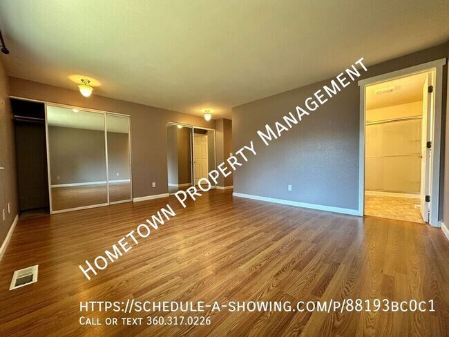 Foto del edificio - 2503 Conger Ct NW