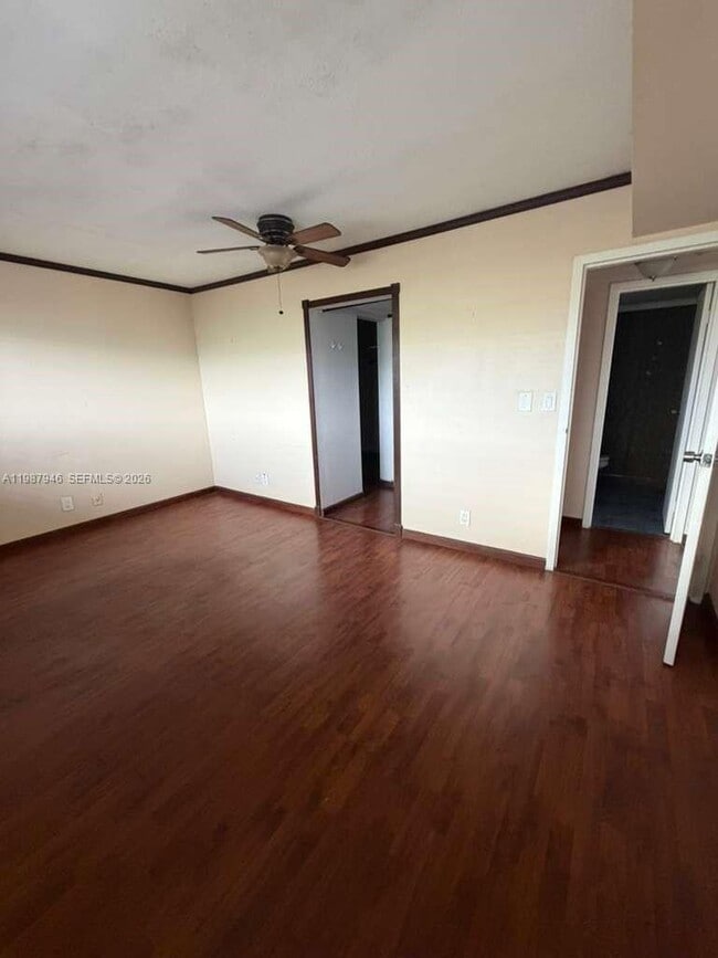 Building Photo - 200 Waterway Dr S