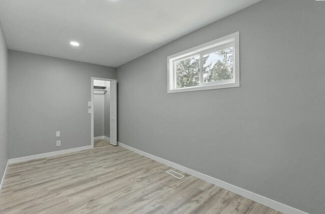 Foto del edificio - Fully Updated 3 Bedroom 1.5 Bath in Richland