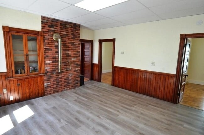 Foto del edificio - 71 Esther St