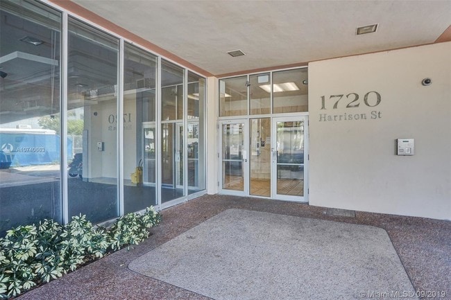 Building Photo - 1720 Harrison St