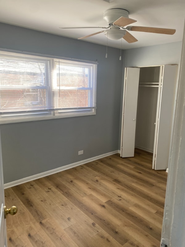 Building Photo - 444 W Hickory St