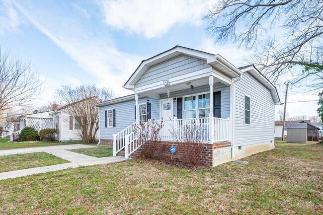 Building Photo - Updated Home In Hopewell, Move In Ready