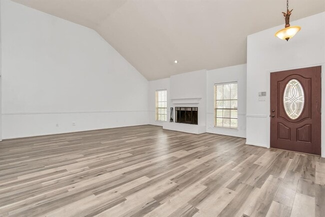 Building Photo - 12134 Ella Lee Ln