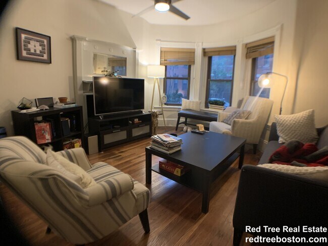 Building Photo - 48 Saint Germain St