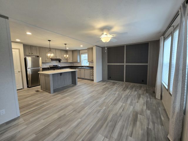 Foto principal - 11401 5th St NE