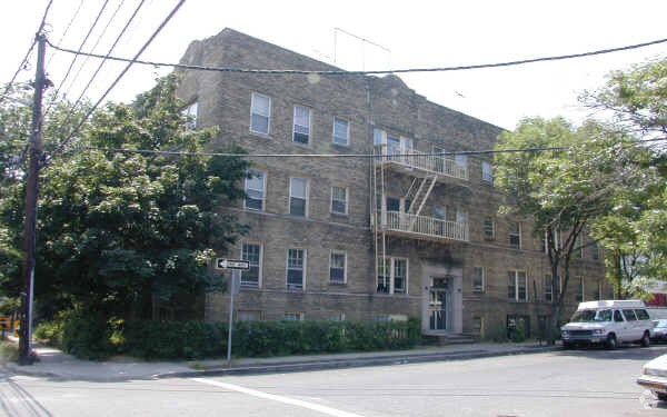 Primary Photo - 6 Marion Ave