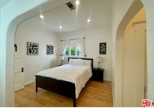 Foto del edificio - 1028 4th St