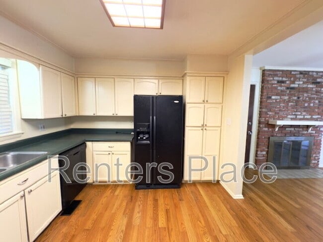 Foto del edificio - 5637 S Yorktown Pl
