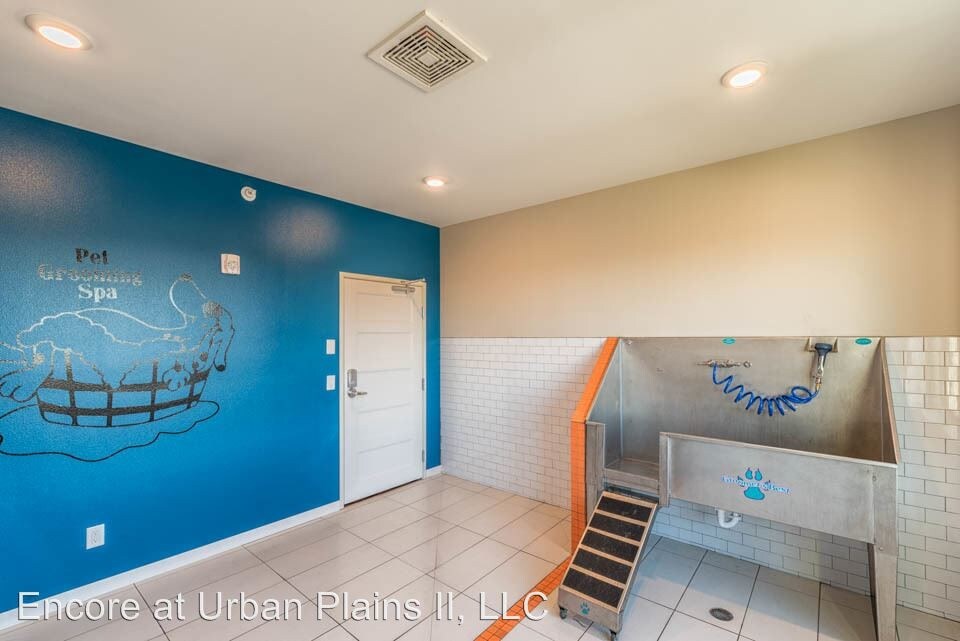 Primary Photo - Studio, 1 bath Apartment - 3195 49th St S