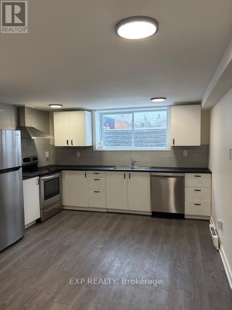 Photo du bâtiment - 2474 Heaton Ave