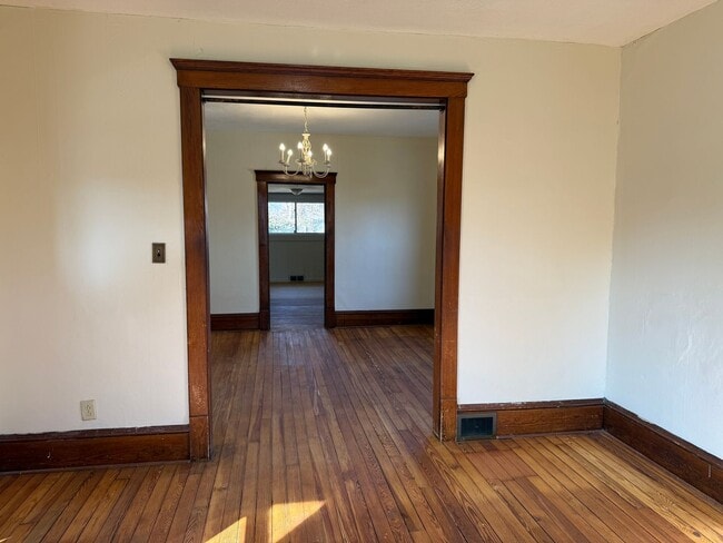 Foto del edificio - 4 Bed / 2 Bath Home for Rent – Canton, Ohio