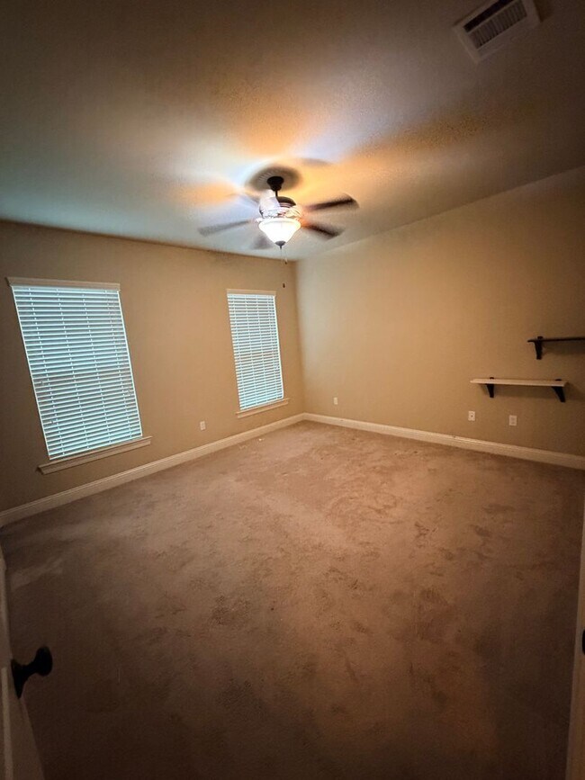 Foto del edificio - Beautiful 3 Bedroom Home in Island Park!