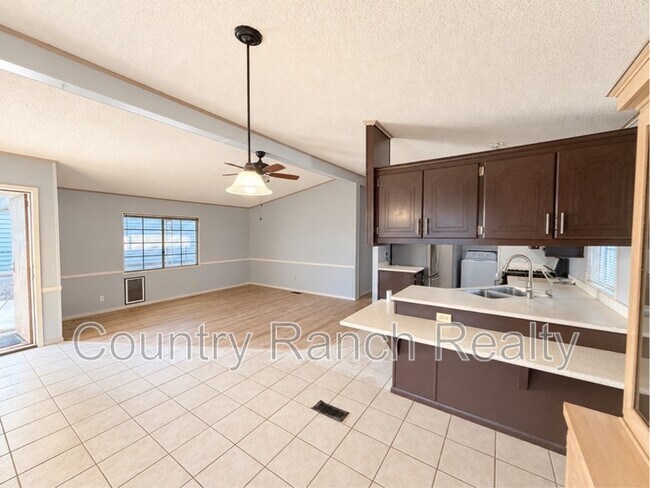 Foto del edificio - 530 Havasu Ln