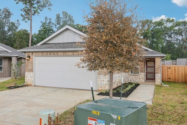 Building Photo - 1940 Velvet Oak Ln
