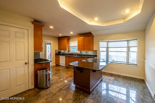 Foto del edificio - 614 Dow Ave