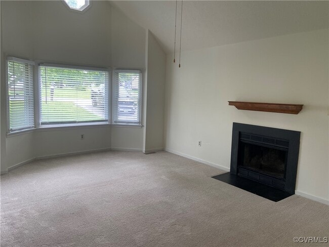 Foto del edificio - 6415 Chenault Way