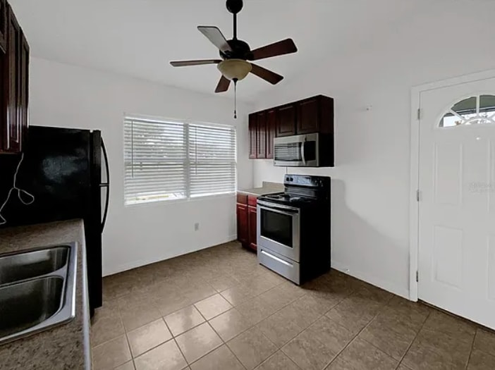 Foto del edificio - 901 12th St