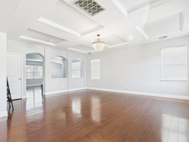 Foto del edificio - 13820 Netherton Ln