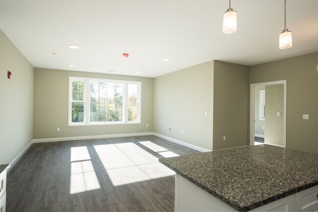 Foto del edificio - 1000 U.S. Rt. 1